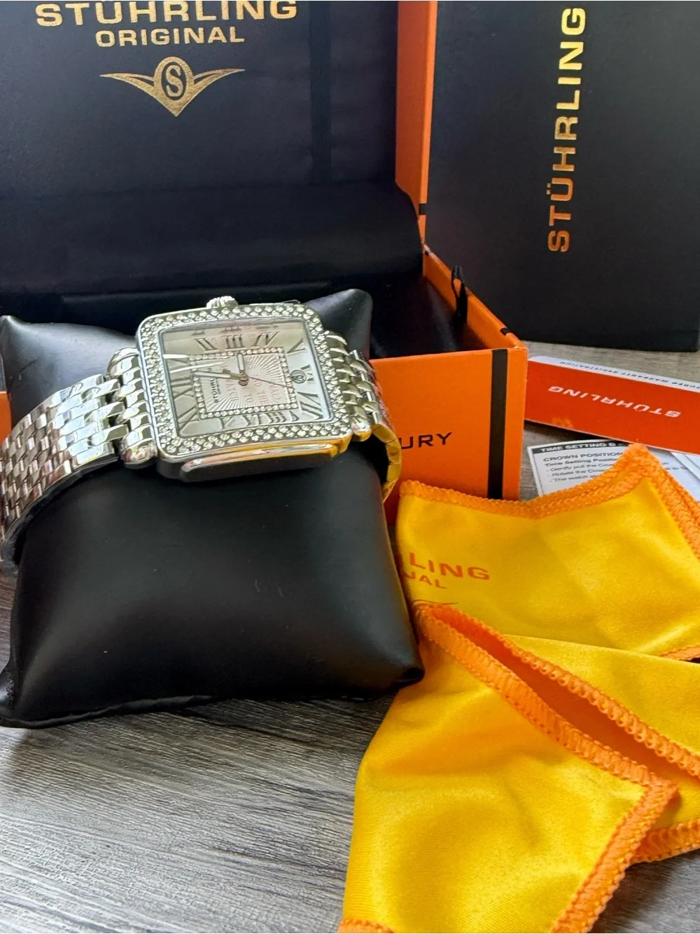 Stuhrling Vivre Luxe 34mm Rectangular Ladies Quartz Watch